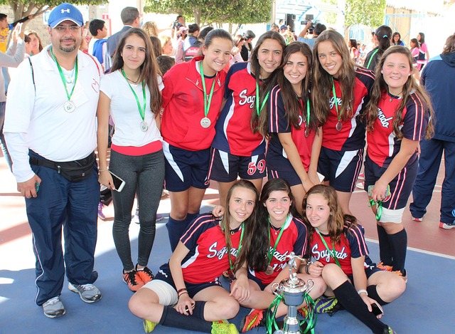 汤普森的外 汤普森的外